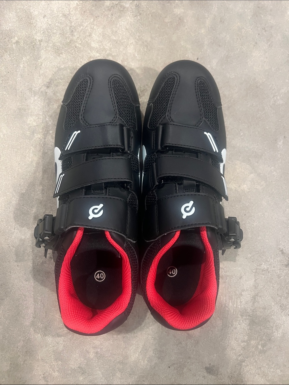 Peloton cycling shoes size 40